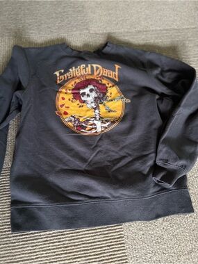Grateful Dead sweatshirt
